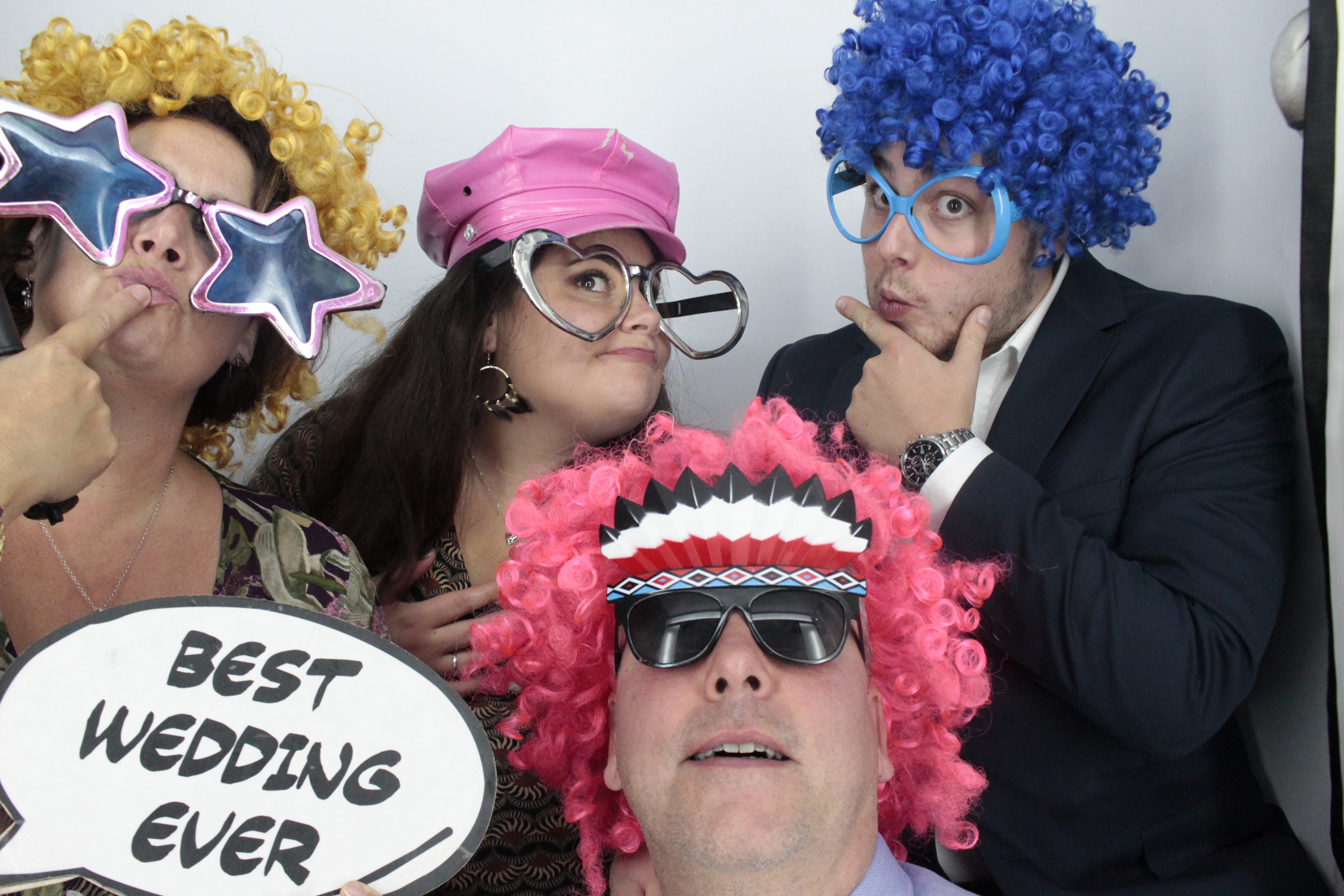 Kim & Andy's Wedding | View more photos from the event at gallery.myphotoboothexperience.co.uk/u/MyPhotoBoothExperienceLtd/Kim-Andys-Wedding
